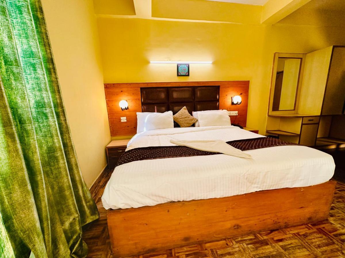 Hotel Grand Kalinga - Near Volvo Bus Stand Manali Экстерьер фото