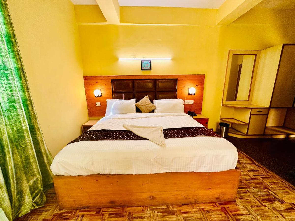 Hotel Grand Kalinga - Near Volvo Bus Stand Manali Экстерьер фото