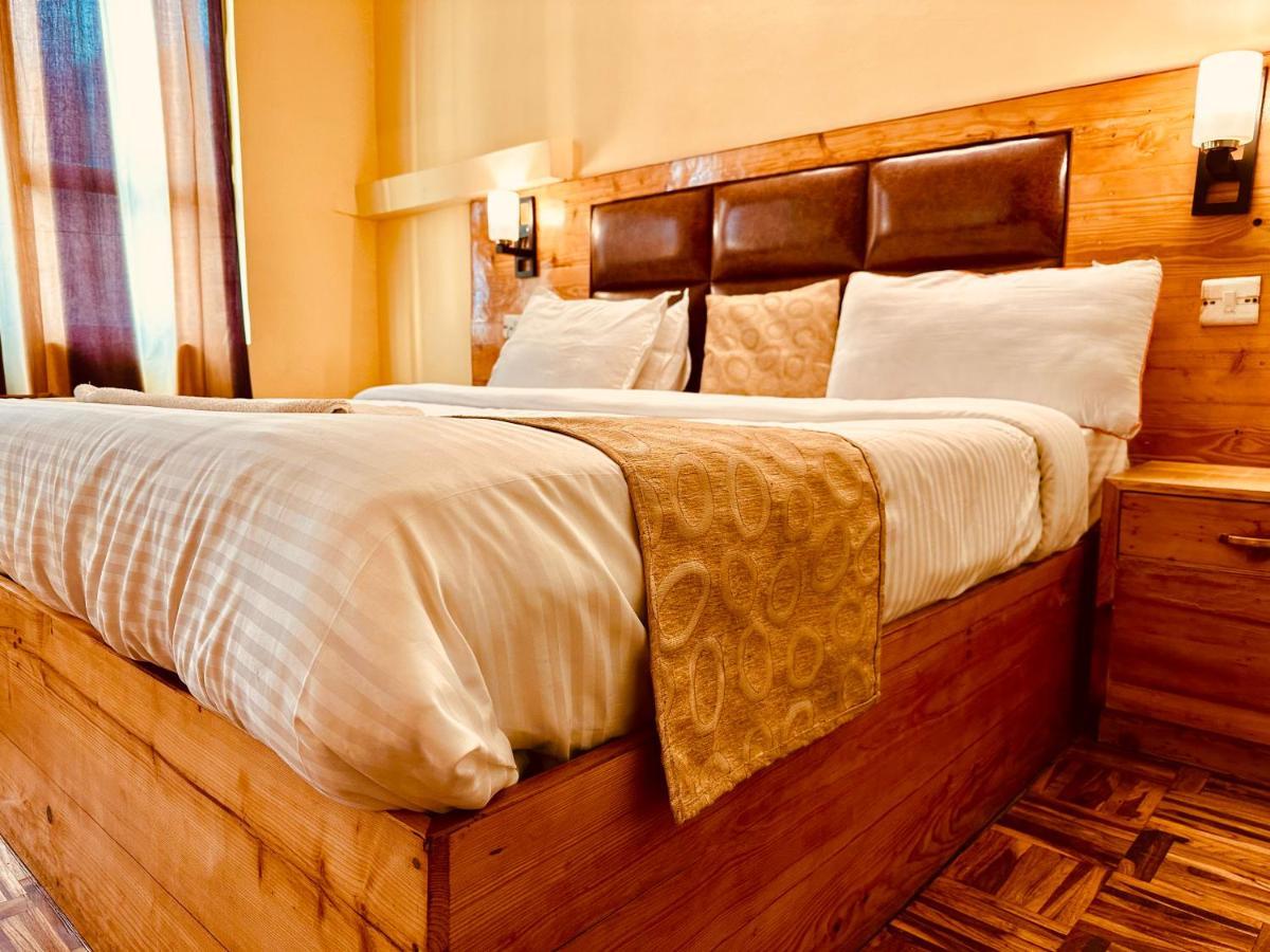 Hotel Grand Kalinga - Near Volvo Bus Stand Manali Экстерьер фото