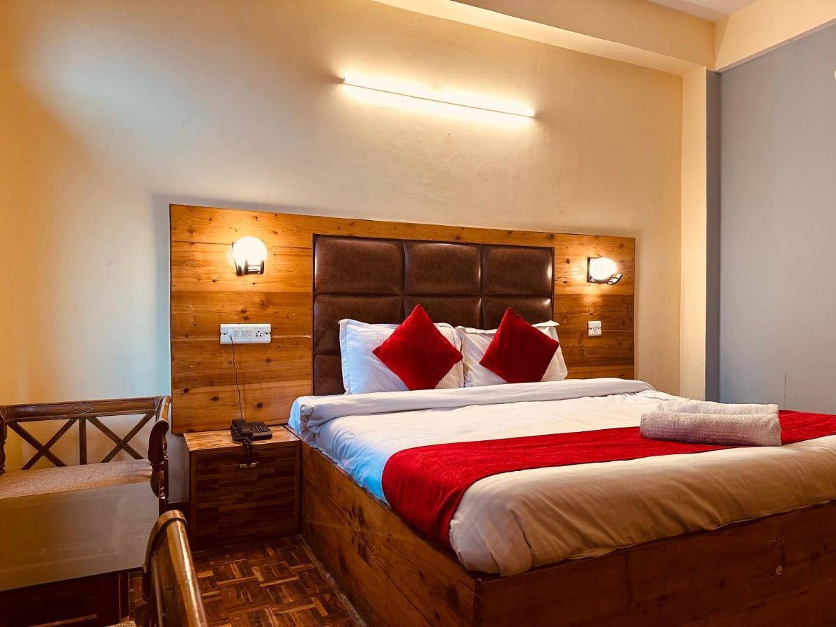 Hotel Grand Kalinga - Near Volvo Bus Stand Manali Экстерьер фото