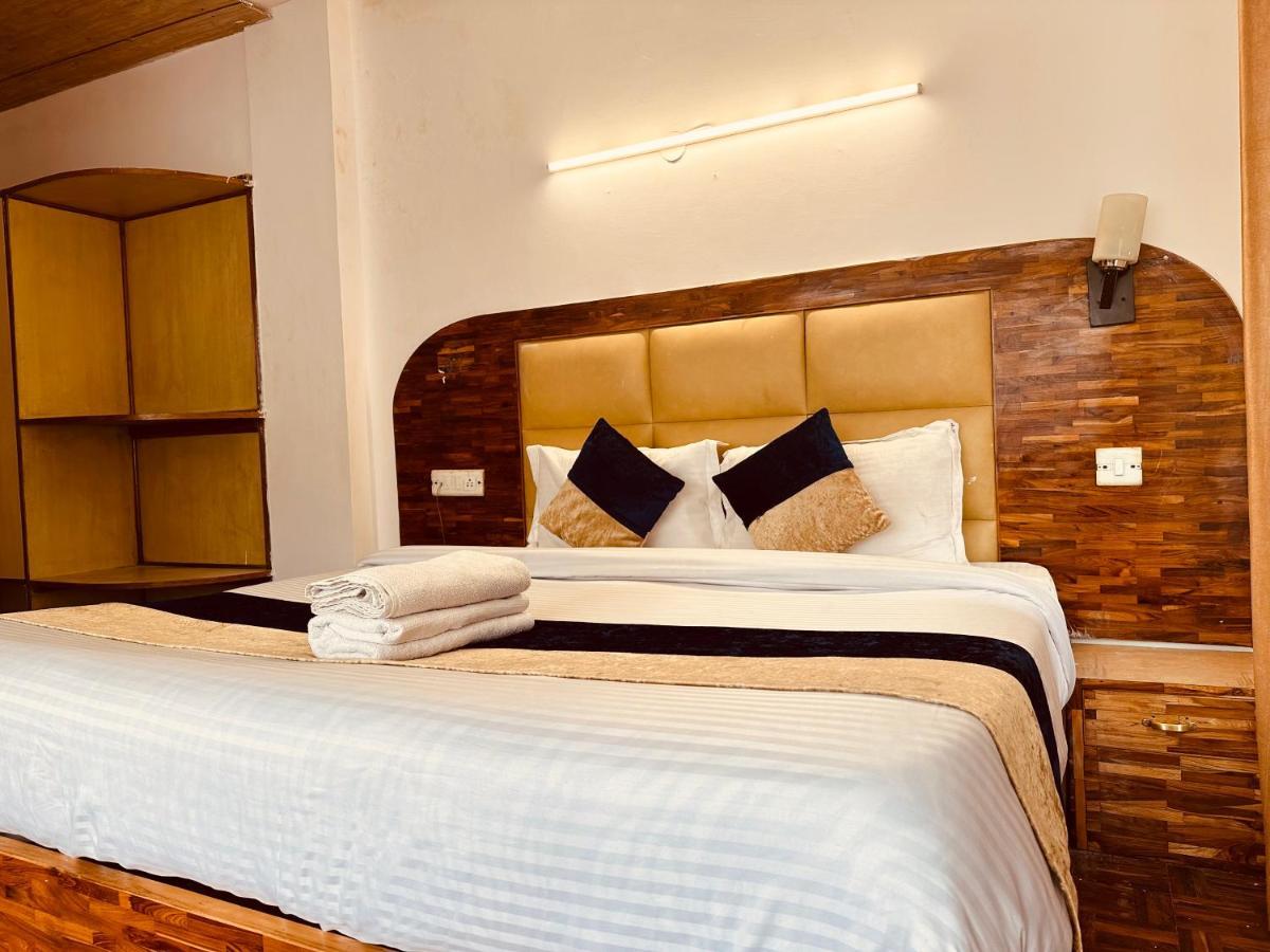 Hotel Grand Kalinga - Near Volvo Bus Stand Manali Экстерьер фото