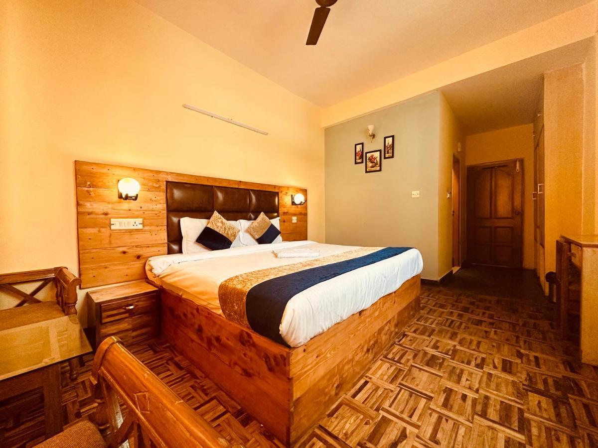Hotel Grand Kalinga - Near Volvo Bus Stand Manali Экстерьер фото