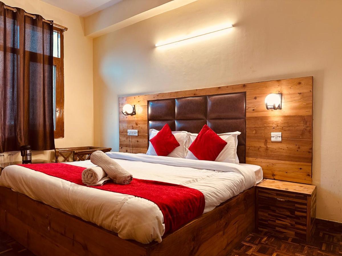 Hotel Grand Kalinga - Near Volvo Bus Stand Manali Экстерьер фото
