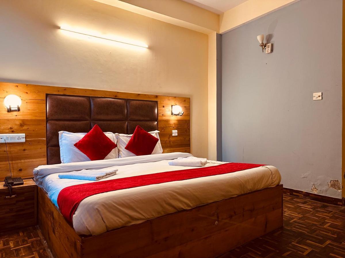 Hotel Grand Kalinga - Near Volvo Bus Stand Manali Экстерьер фото
