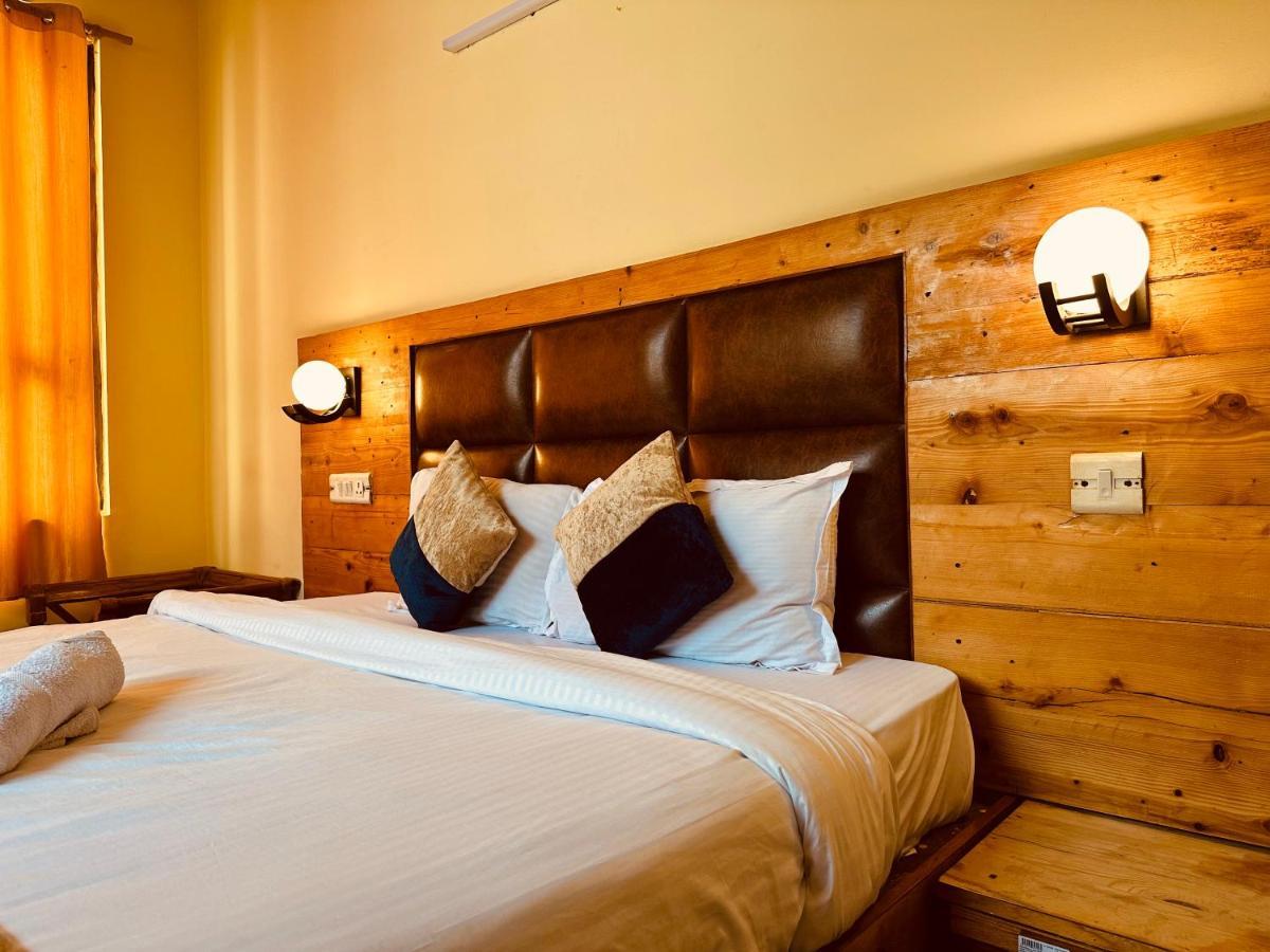Hotel Grand Kalinga - Near Volvo Bus Stand Manali Экстерьер фото
